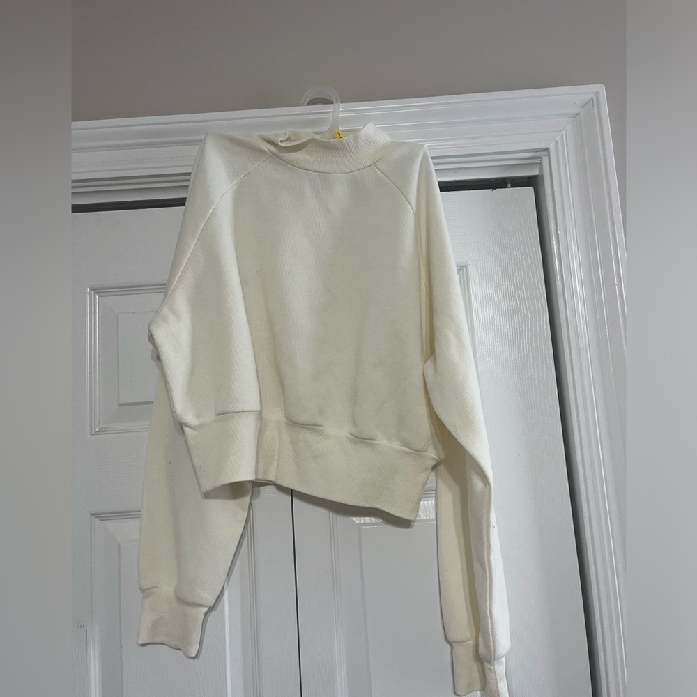 Forever 21 Yellow Sweater Size XL